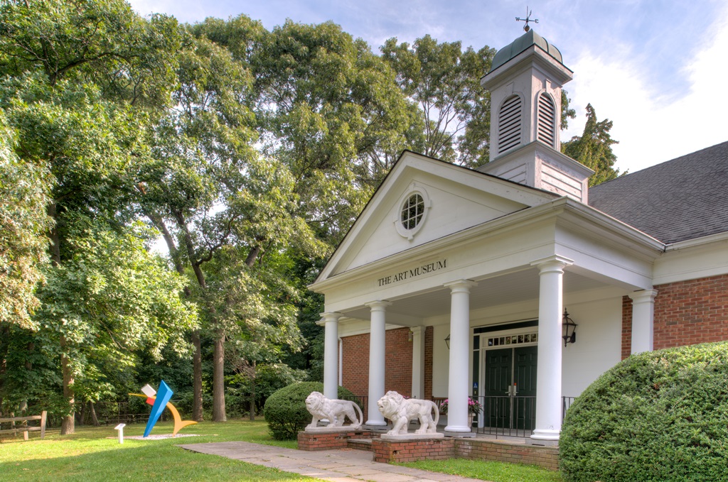 Long Island Museum